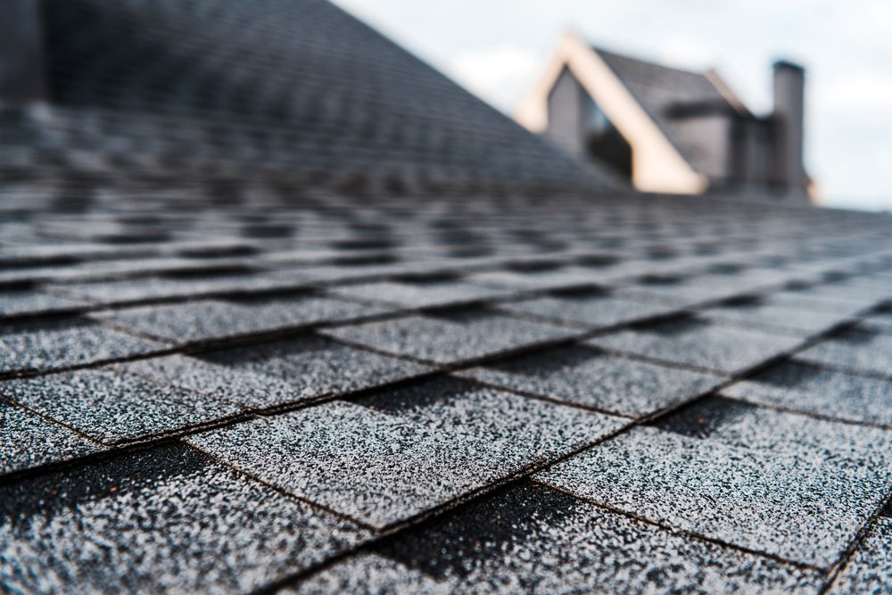 how asphalt shingles are made, types of asphalt shingles